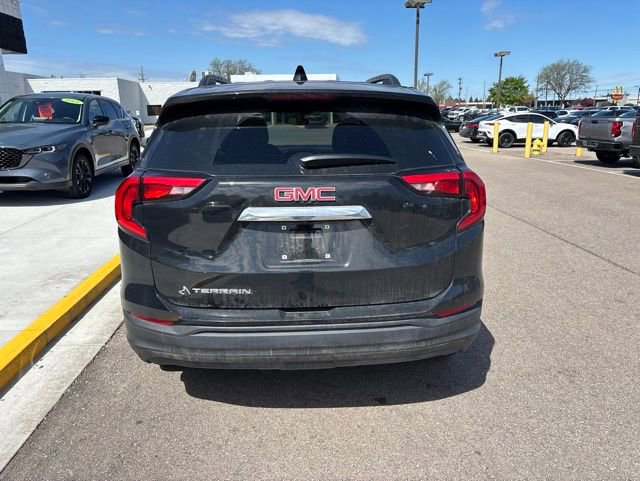 Used 2020 GMC Terrain SLE w/ Driver Convenience Package FWD image 9
