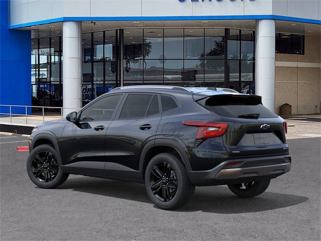 New 2026 Chevrolet Trax ACTIV FWD image 3