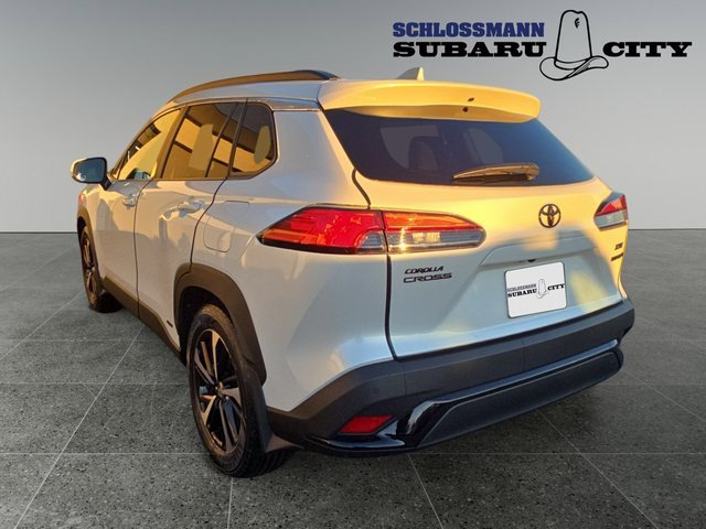 Used 2024 Toyota Corolla Cross XSE image 7