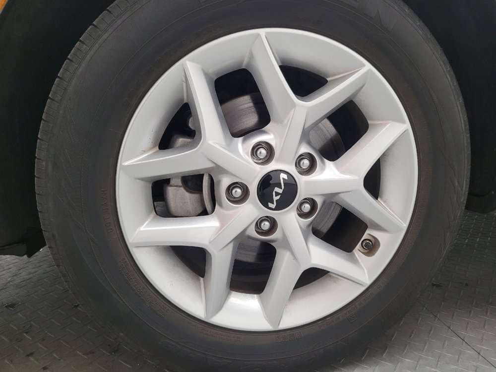 Used 2024 Kia Soul LX w/ Option Group 015 image 31