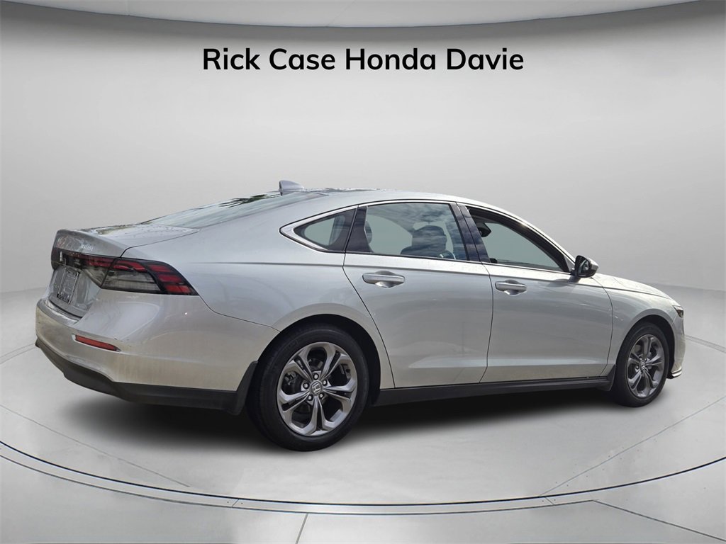 Certified 2024 Honda Accord EX image 6
