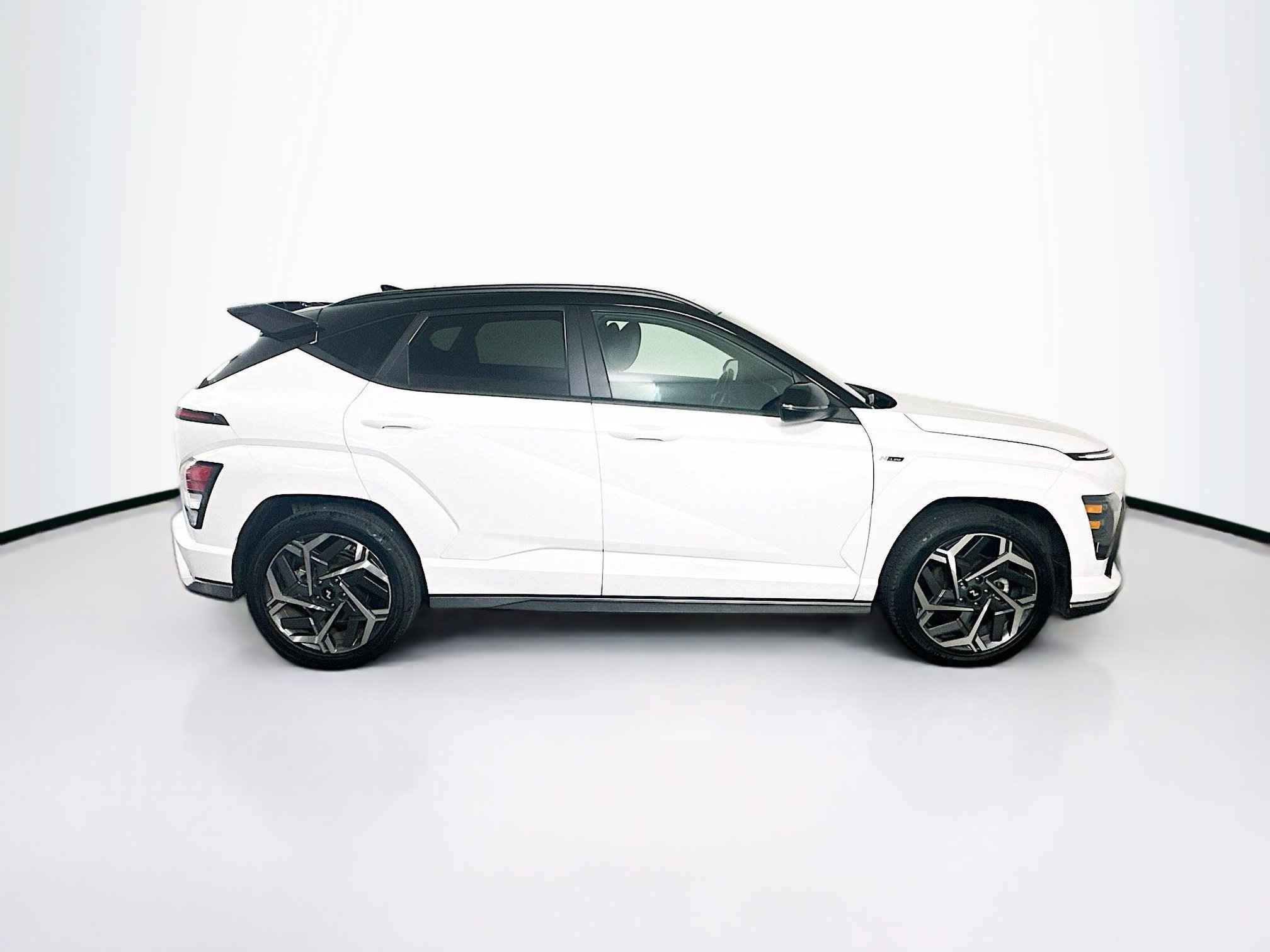 Used 2024 Hyundai Kona N Line image 10