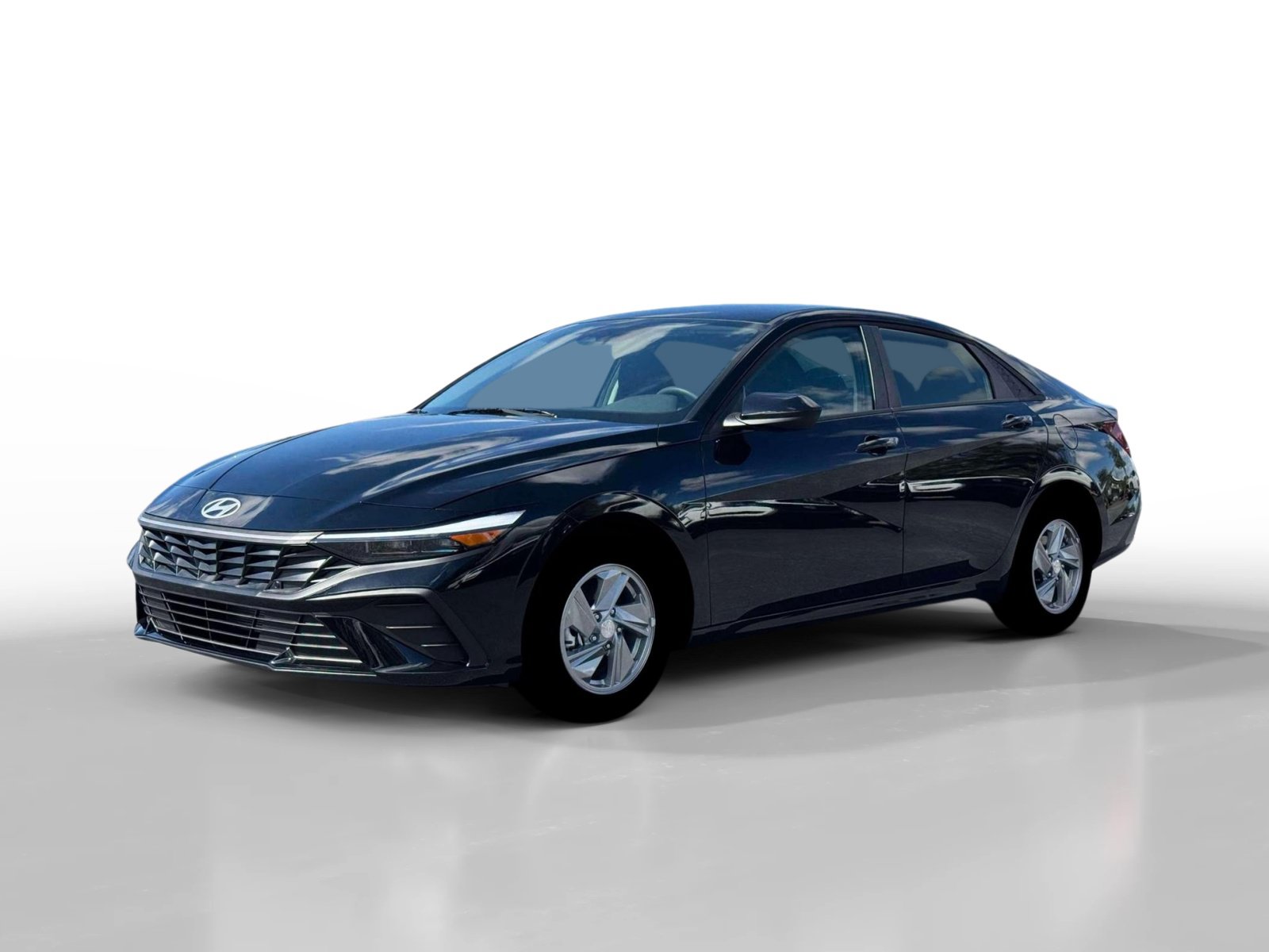 New 2026 Hyundai Elantra SE FWD image 2