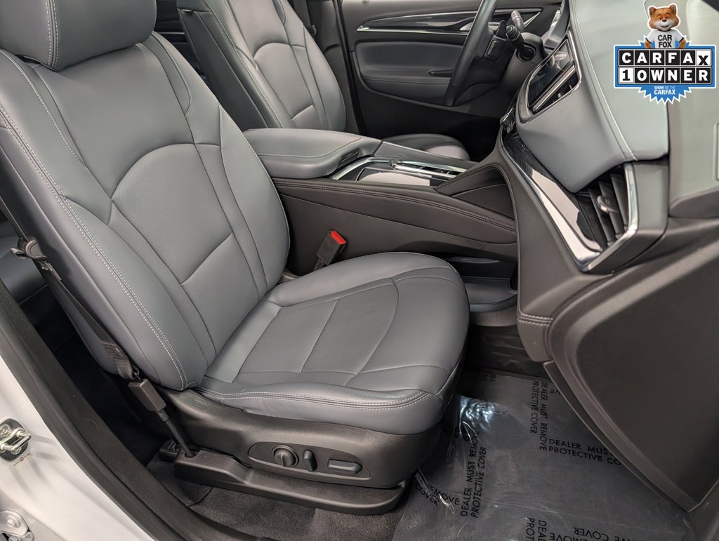Used 2024 Buick Enclave Essence w/ Experience Buick Package AWD/4WD image 29