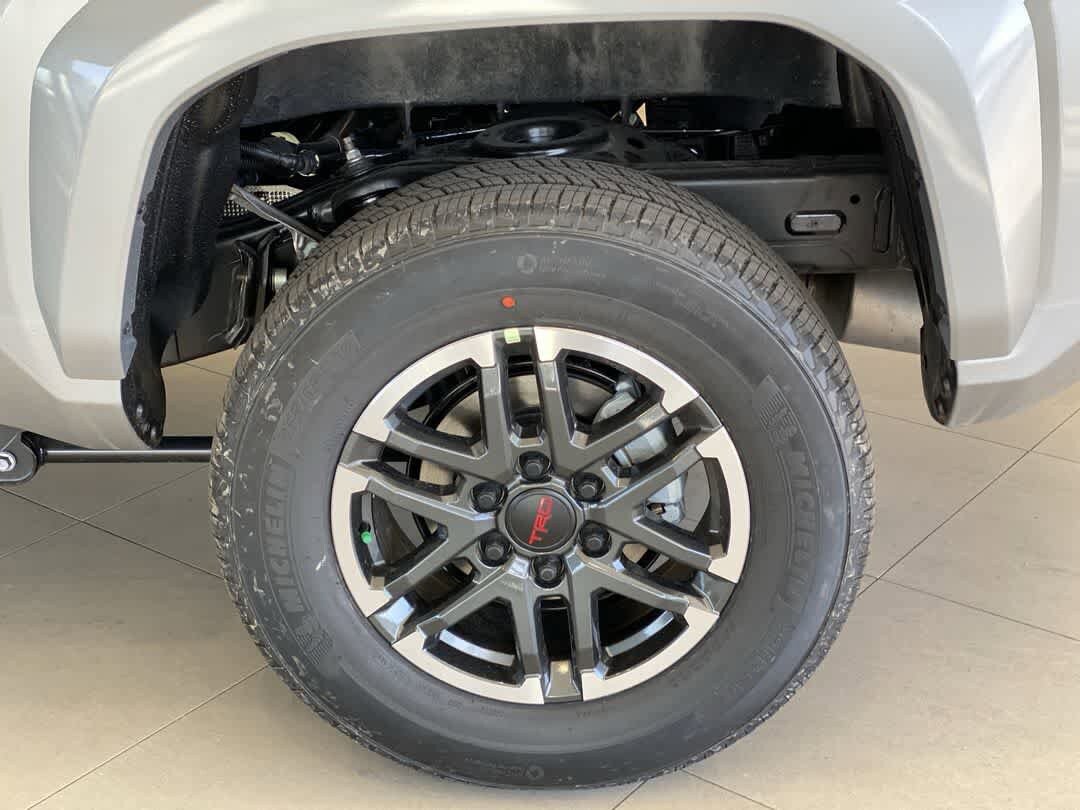 Certified 2026 Toyota Tacoma TRD Sport AWD/4WD image 13