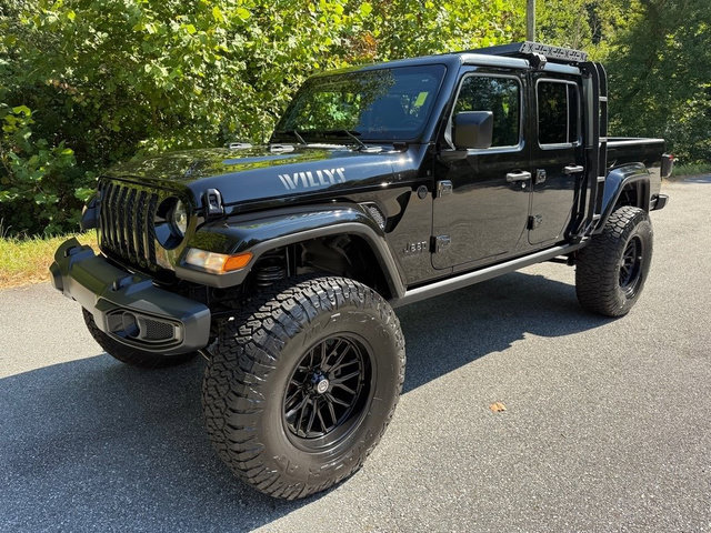 Used 2021 Jeep Gladiator Sport AWD/4WD image 2