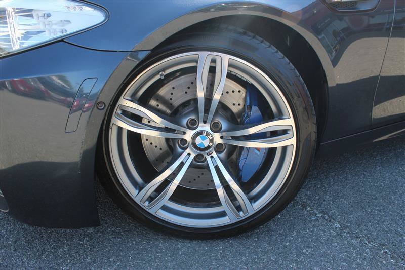 Used 2013 BMW M5 RWD image 9
