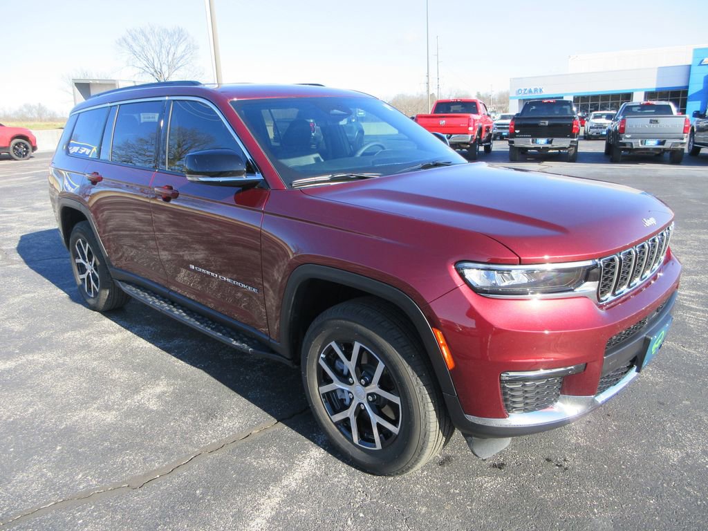 Used 2025 Jeep Grand Cherokee L Limited w/ Trailer Tow Package image 7