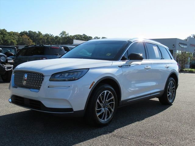 Used 2022 Lincoln Corsair FWD image 3