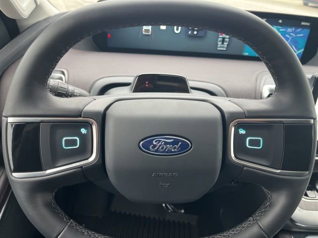 New 2026 Ford Expedition Platinum w/ Platinum Ultimate Package image 24