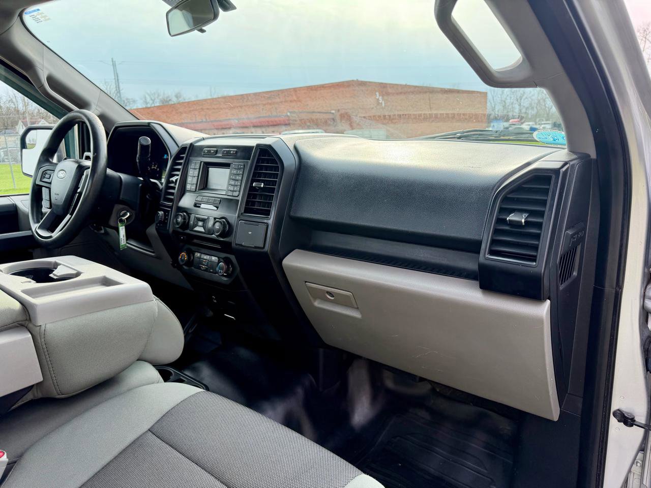 Used 2016 Ford F150 XL w/ Equipment Group 101A Mid image 40