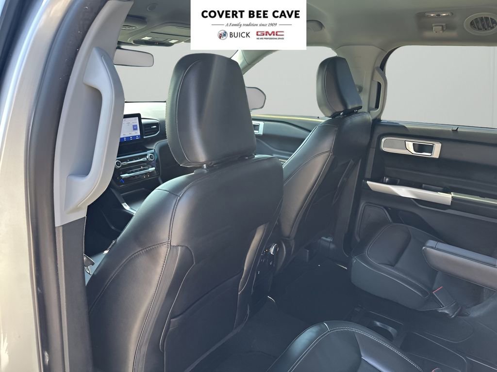 Used 2021 Ford Explorer Limited w/ Equipment Group 301A image 20