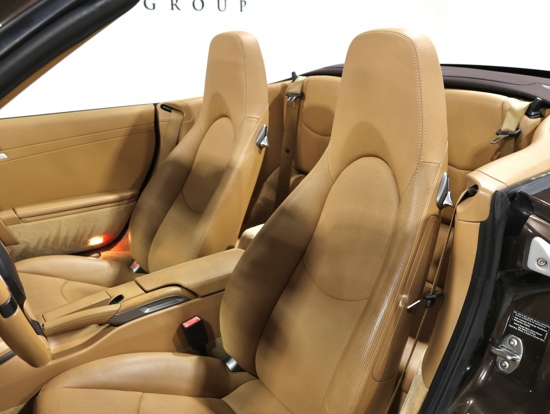 Used 2011 Porsche 911 Cabriolet image 42