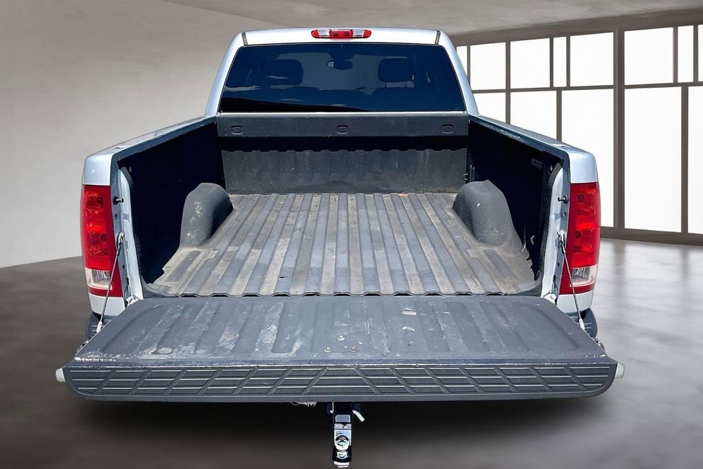Used 2010 GMC Sierra 1500 SLE w/ Power Pack Plus RWD image 7