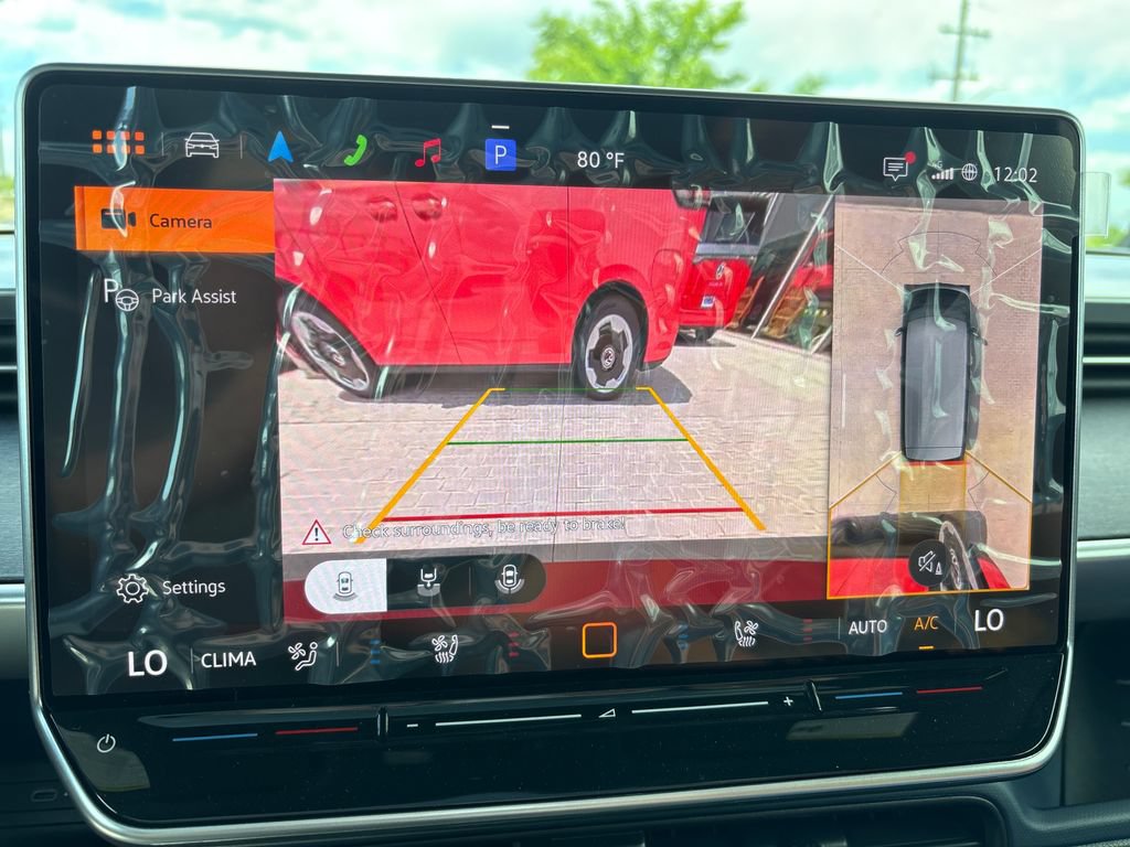 New 2025 Volkswagen ID. Buzz Pro S Plus AWD/4WD image 18