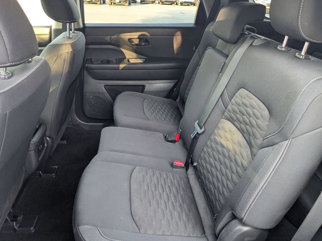 Used 2024 Nissan Pathfinder S FWD image 24