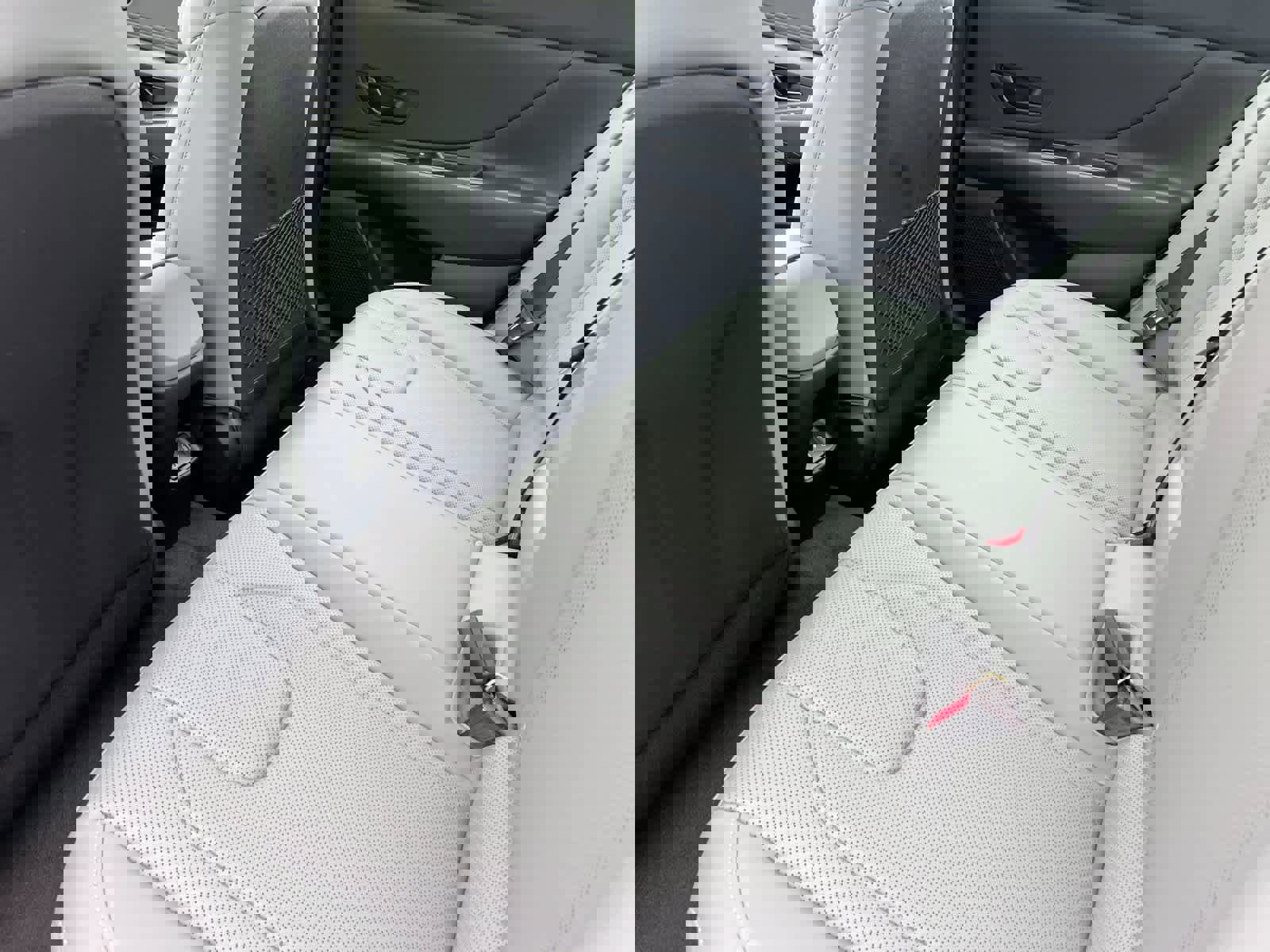 New 2025 Hyundai Elantra Limited image 5