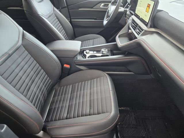 New 2026 Ford Explorer ST-Line w/ ST-Line Street Pack image 11