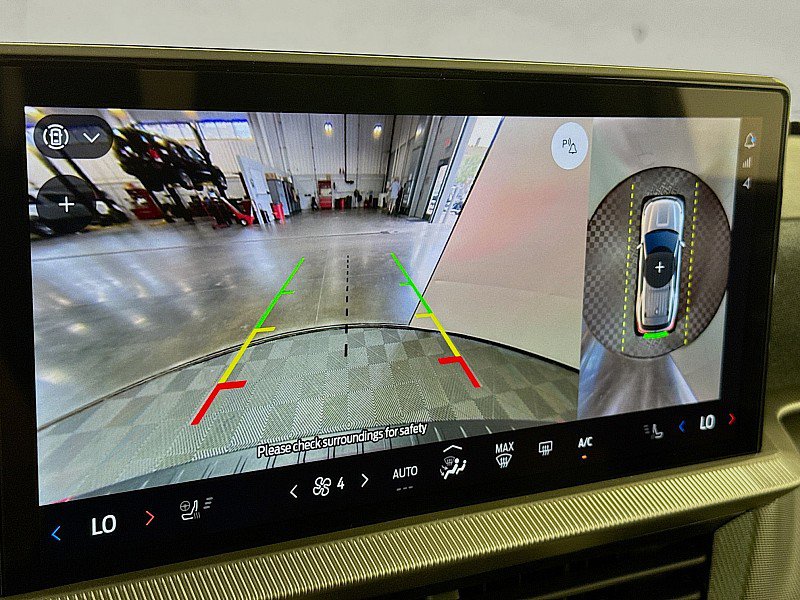 New 2025 Ford Explorer ST-Line w/ Premium Package image 17