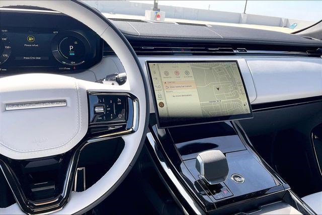 New 2026 Land Rover Range Rover Sport Dynamic SE image 6