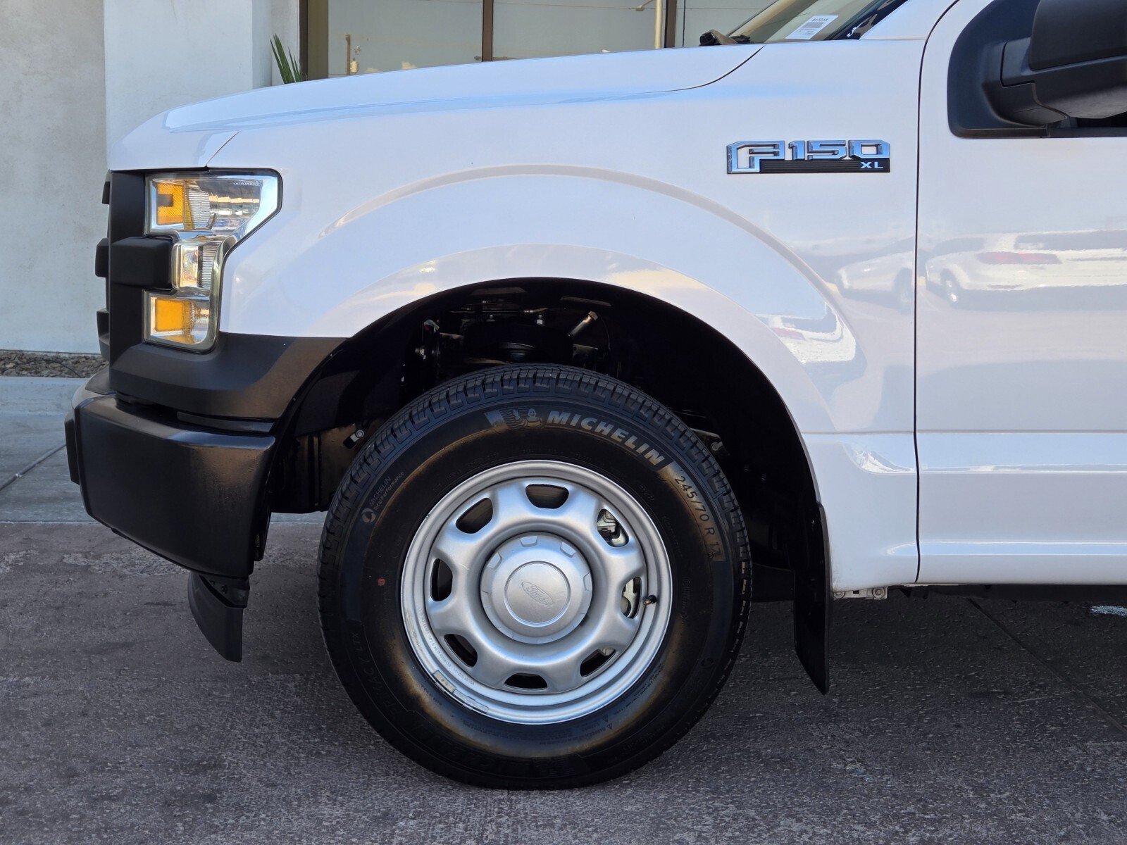 Used 2017 Ford F150 XL w/ Equipment Group 101A Mid RWD image 6