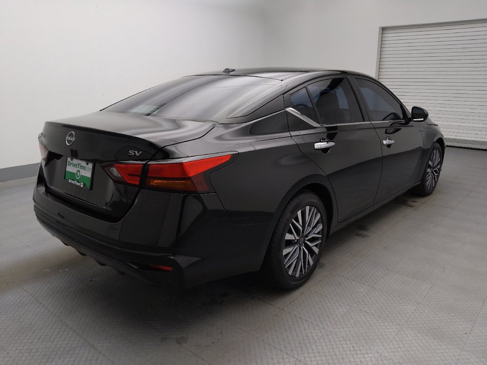 Used 2023 Nissan Altima 2.5 SV image 9