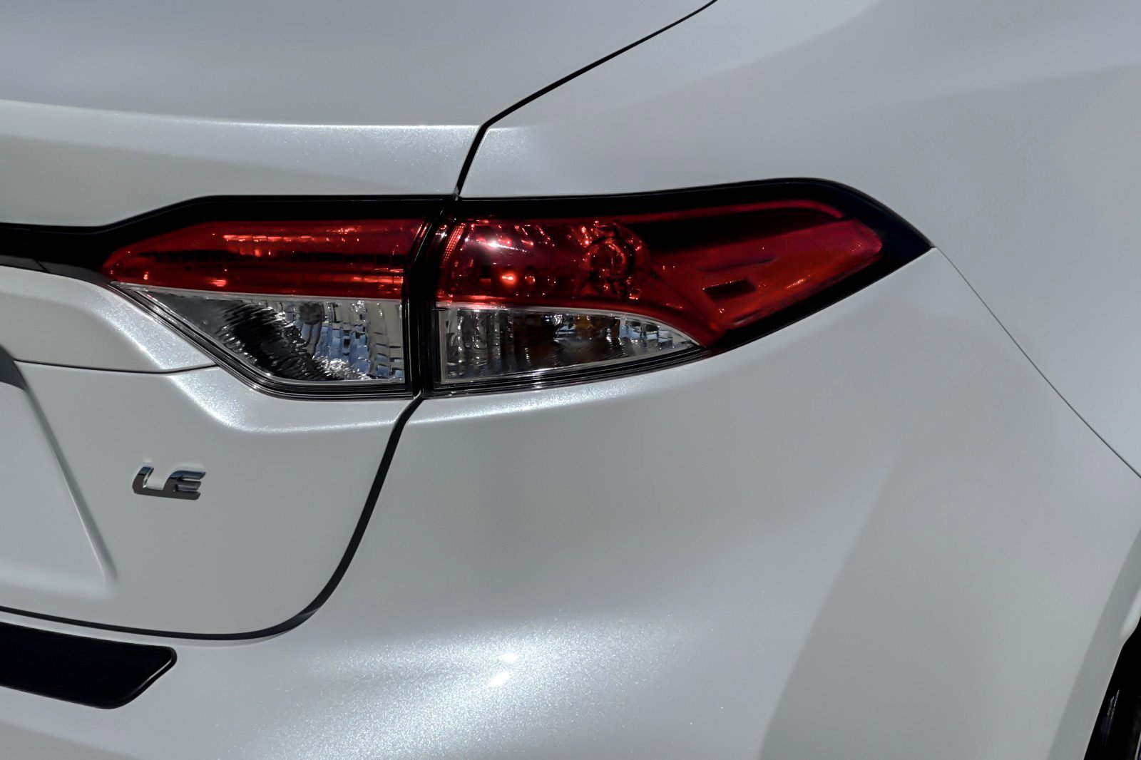 Certified 2026 Toyota Corolla LE FWD image 24