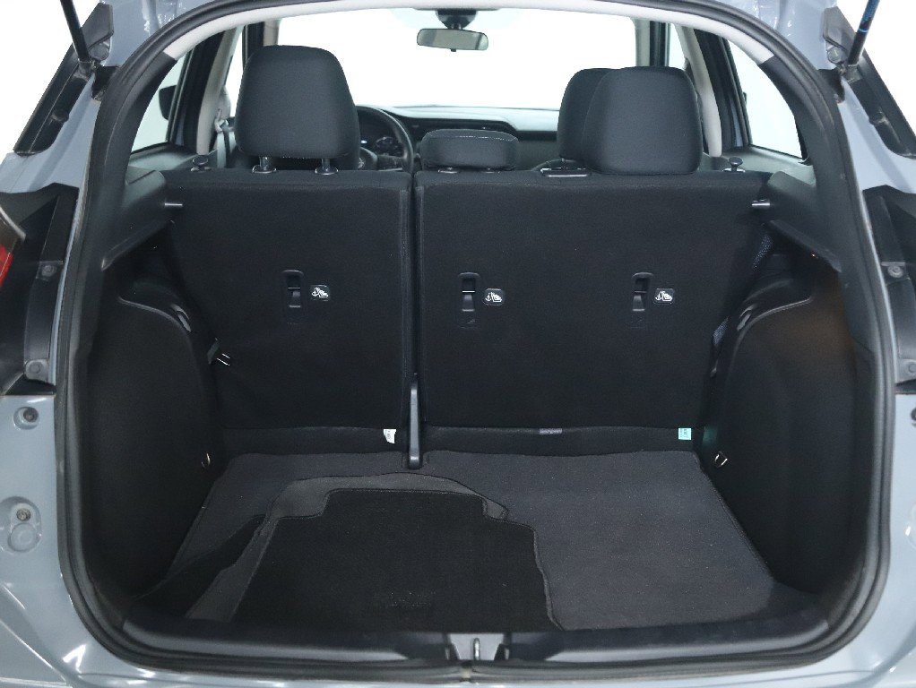 Certified 2023 Nissan Kicks SV image 29