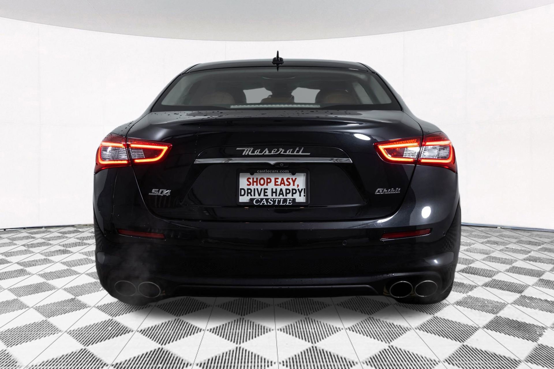 Used 2018 Maserati Ghibli S Q4 AWD/4WD image 18