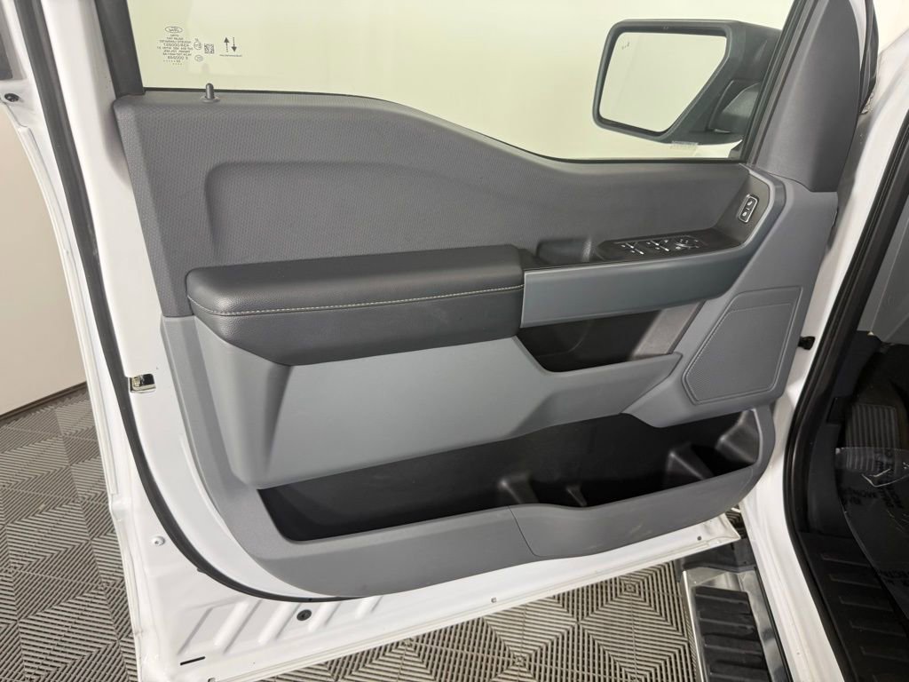 Used 2022 Ford F150 XLT w/ XTR Package AWD/4WD image 12