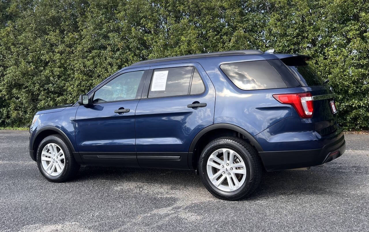 Used 2017 Ford Explorer 4WD image 5