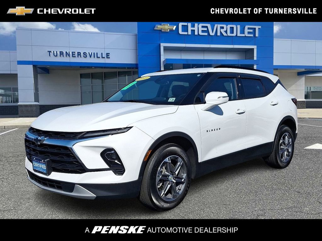 Certified 2023 Chevrolet Blazer LT image 1