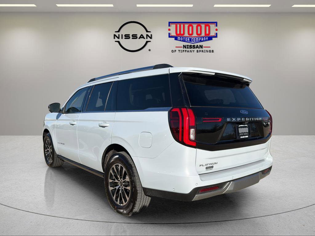 Used 2025 Ford Expedition Platinum AWD/4WD image 4