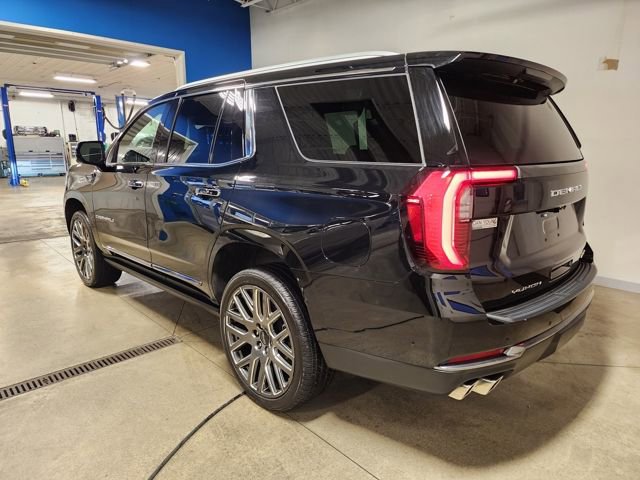 Certified 2025 GMC Yukon Denali Ultimate AWD/4WD image 2