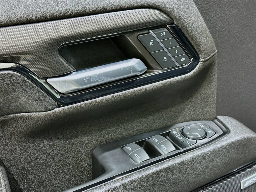 Certified 2024 GMC Sierra 2500 AT4 w/ AT4 Premium Plus Package AWD/4WD image 18