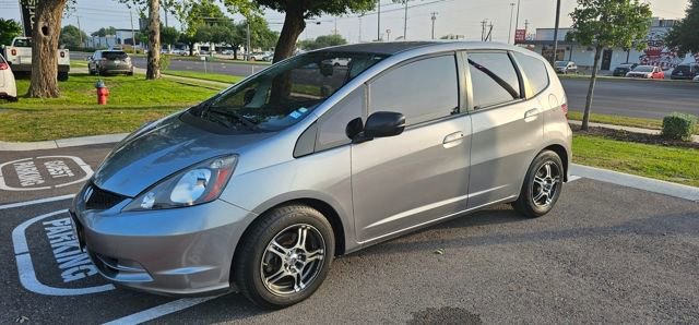 Used 2010 Honda Fit image 1
