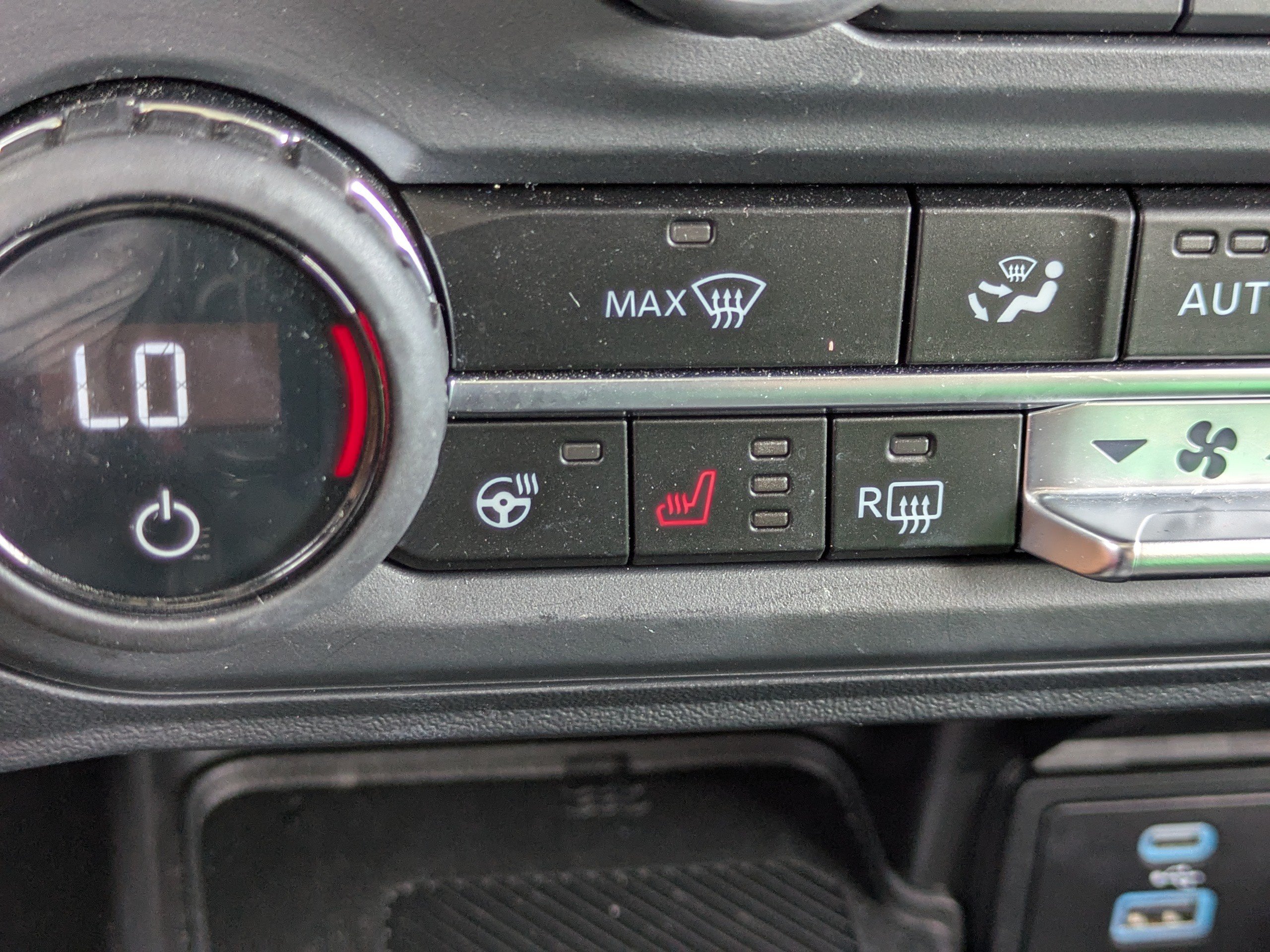 Used 2025 Ford Bronco Badlands AWD/4WD image 28