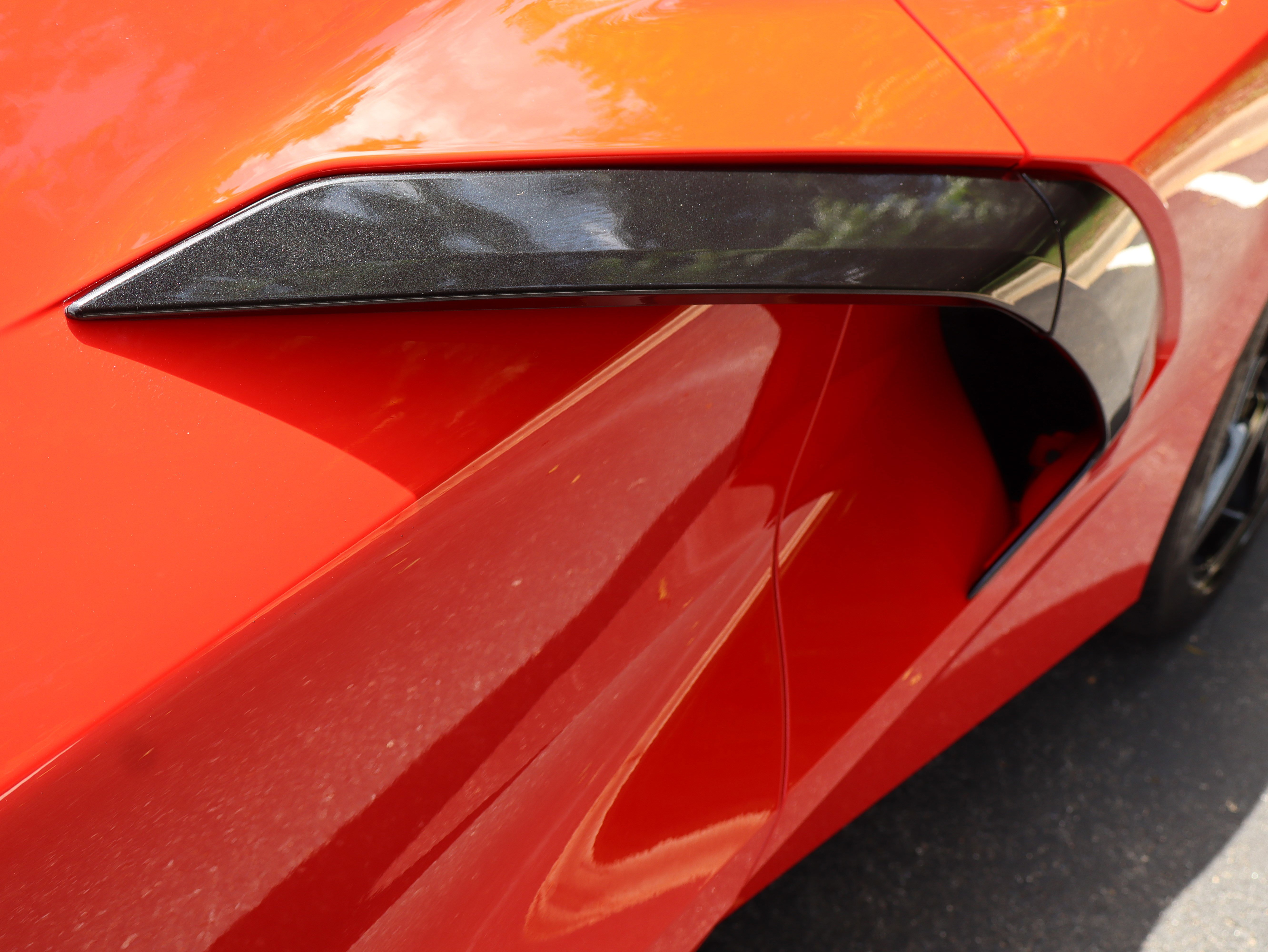 Used 2020 Chevrolet Corvette Stingray Preferred Cpe w/ 2LT Preferred Equipment Group RWD image 15
