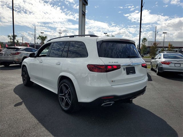 Used 2025 Mercedes-Benz GLS 450 4MATIC image 4