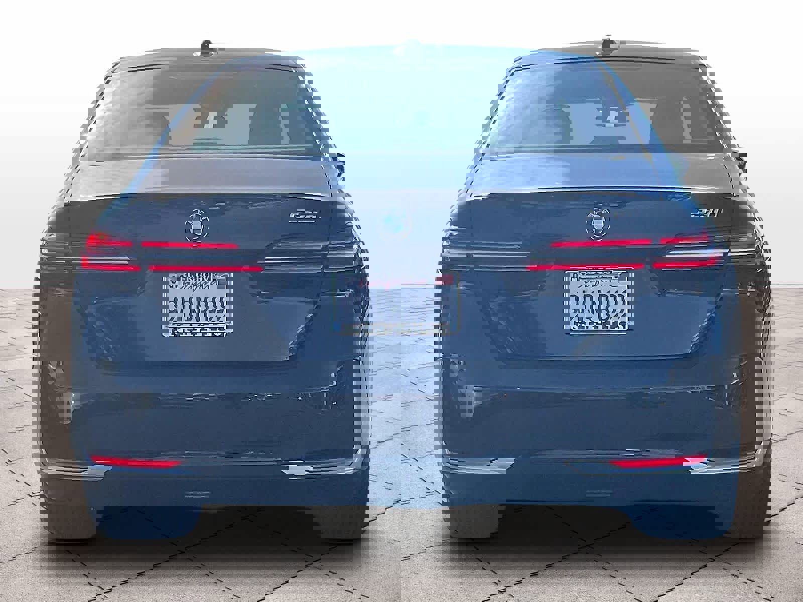 Certified 2026 BMW 530i w/ Premium Package image 7