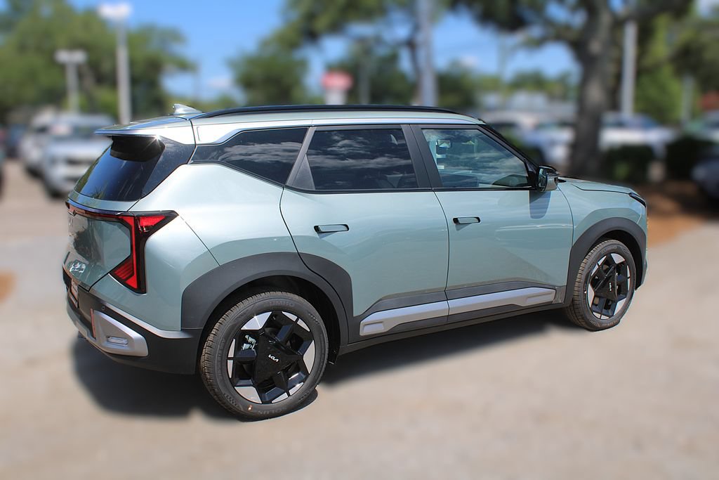 New 2027 Kia Seltos EX FWD image 6