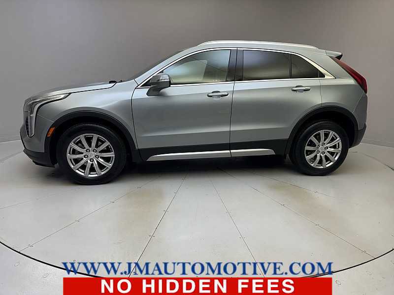 Used 2023 Cadillac XT4 Premium Luxury image 2