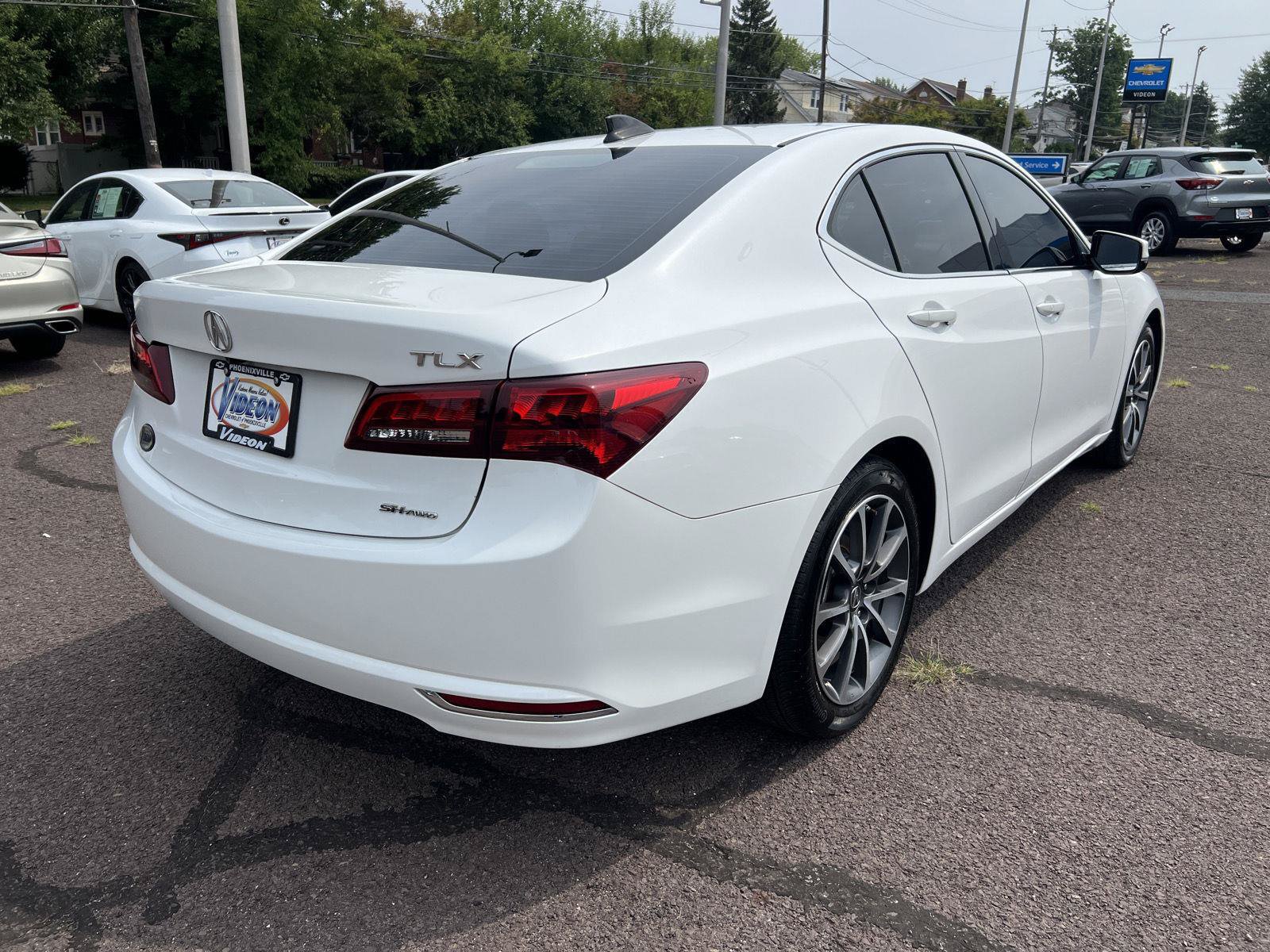Used 2016 Acura TLX V6 SH-AWD w/ Technology Pkg image 7
