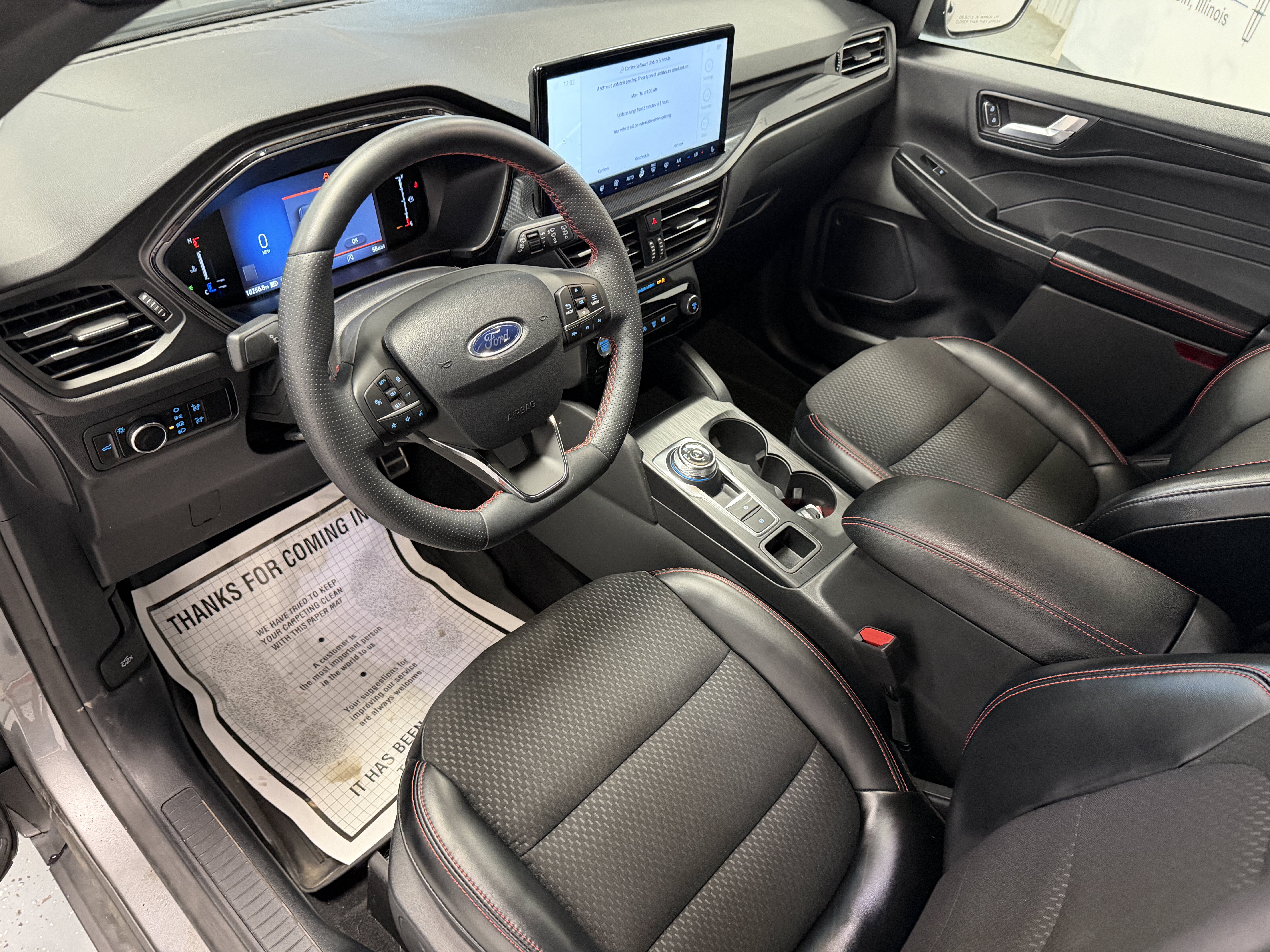 Used 2024 Ford Escape ST-Line w/ Tech Pack #1 AWD/4WD image 4