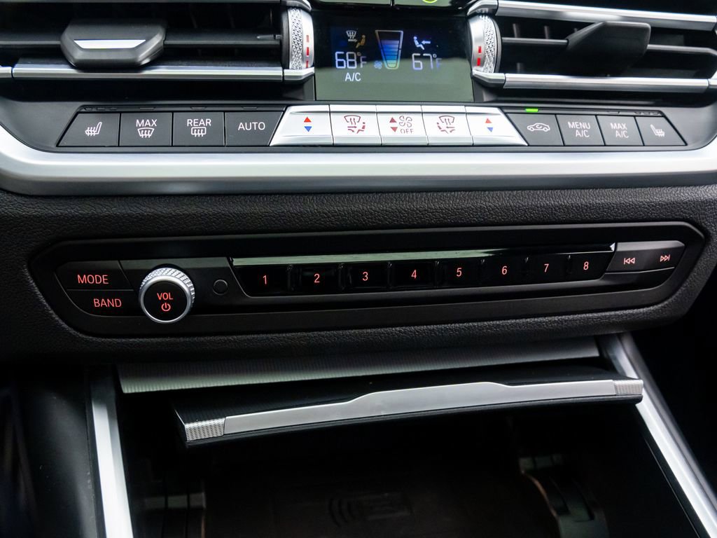 Used 2021 BMW 330i xDrive Sedan w/ M Sport Package image 23