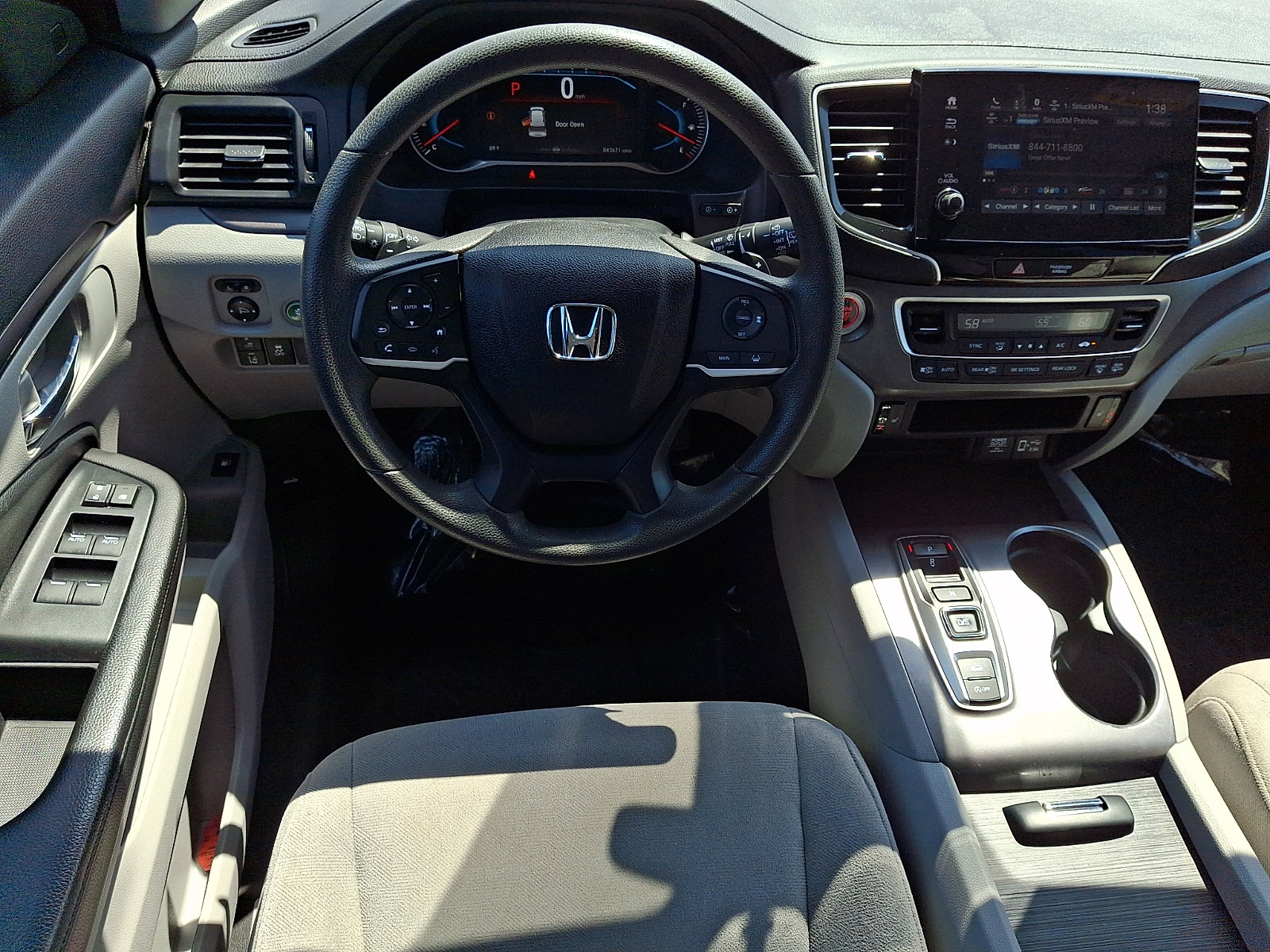 Used 2021 Honda Pilot EX image 12