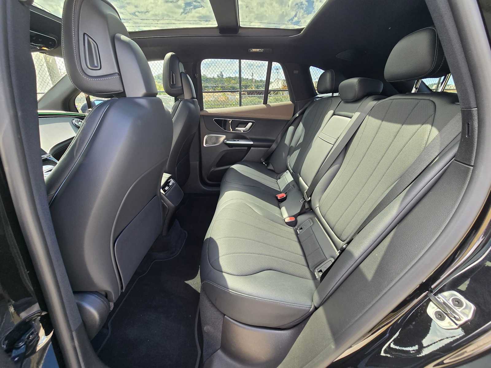 Used 2023 Mercedes-Benz EQE 350+ 4MATIC SUV image 16
