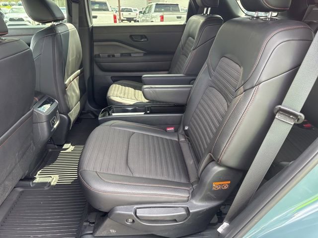 Used 2026 Nissan Pathfinder Rock Creek w/ Rock Creek Premium Package AWD/4WD image 6