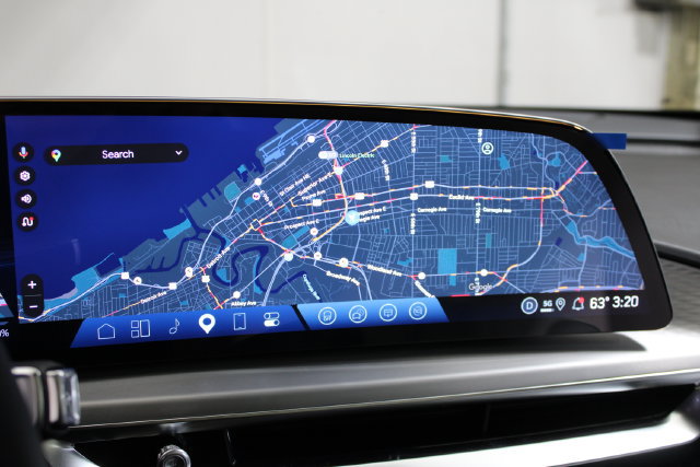 New 2027 Cadillac Lyriq Luxury AWD/4WD image 11