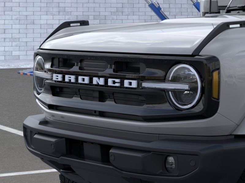 New 2026 Ford Bronco Outer Banks AWD/4WD image 19